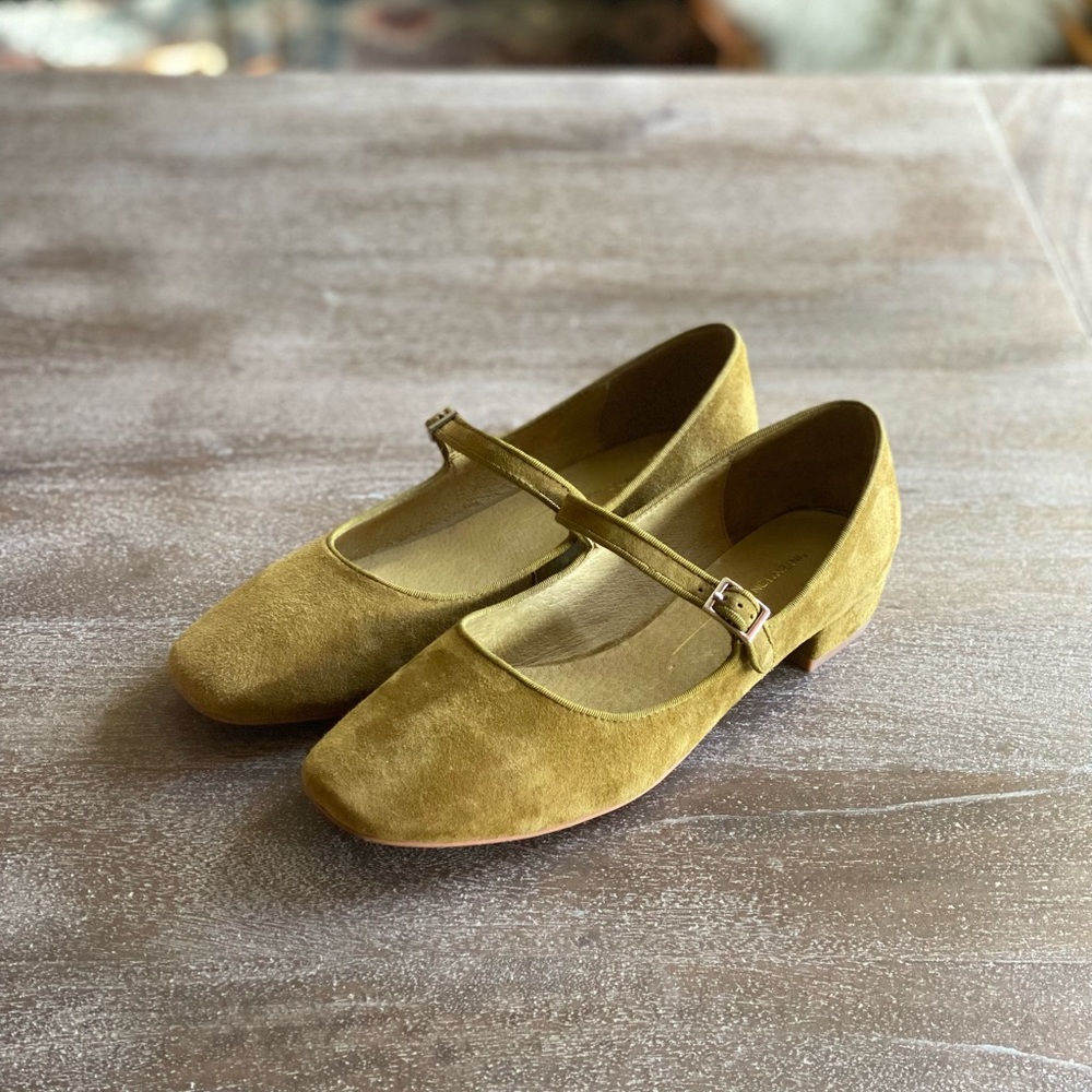 New Intentionally Blank Kemp flats | 8.5